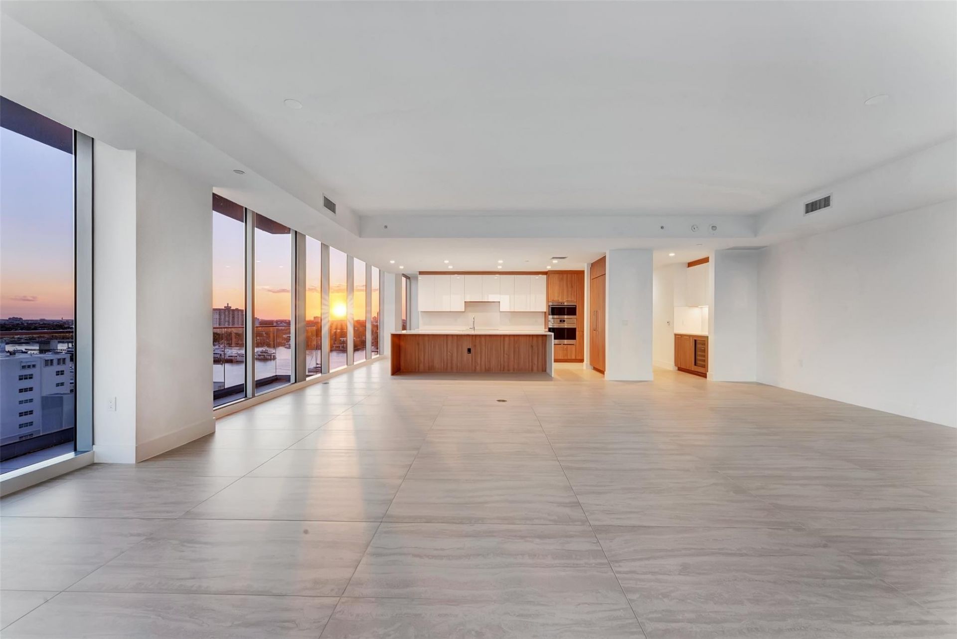 153 N Seabreeze Boulevard, Unit 902-s, Fort Lauderdale, FL 33304 Photo