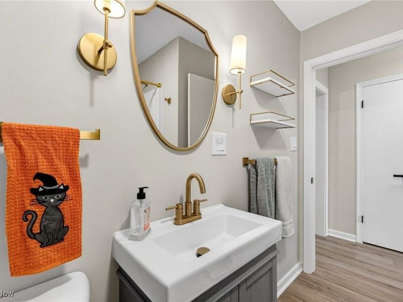 1570 Stadelman Avenue, Akron, OH 44320 Photo 19