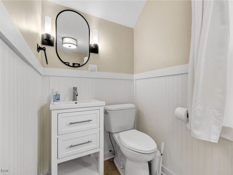 1570 Stadelman Avenue, Akron, OH 44320 Photo 27