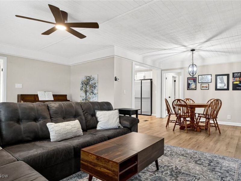 1570 Stadelman Avenue, Akron, OH 44320 Photo 5