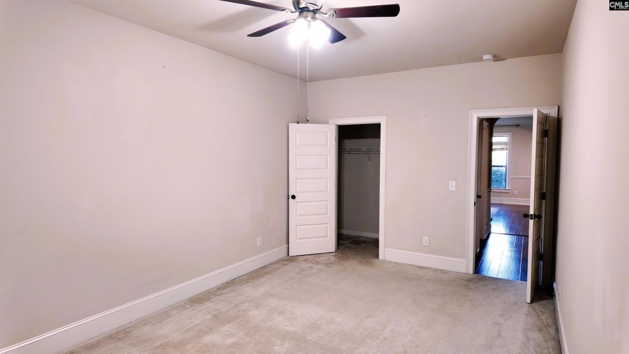 549 Everton Drive Photo 12