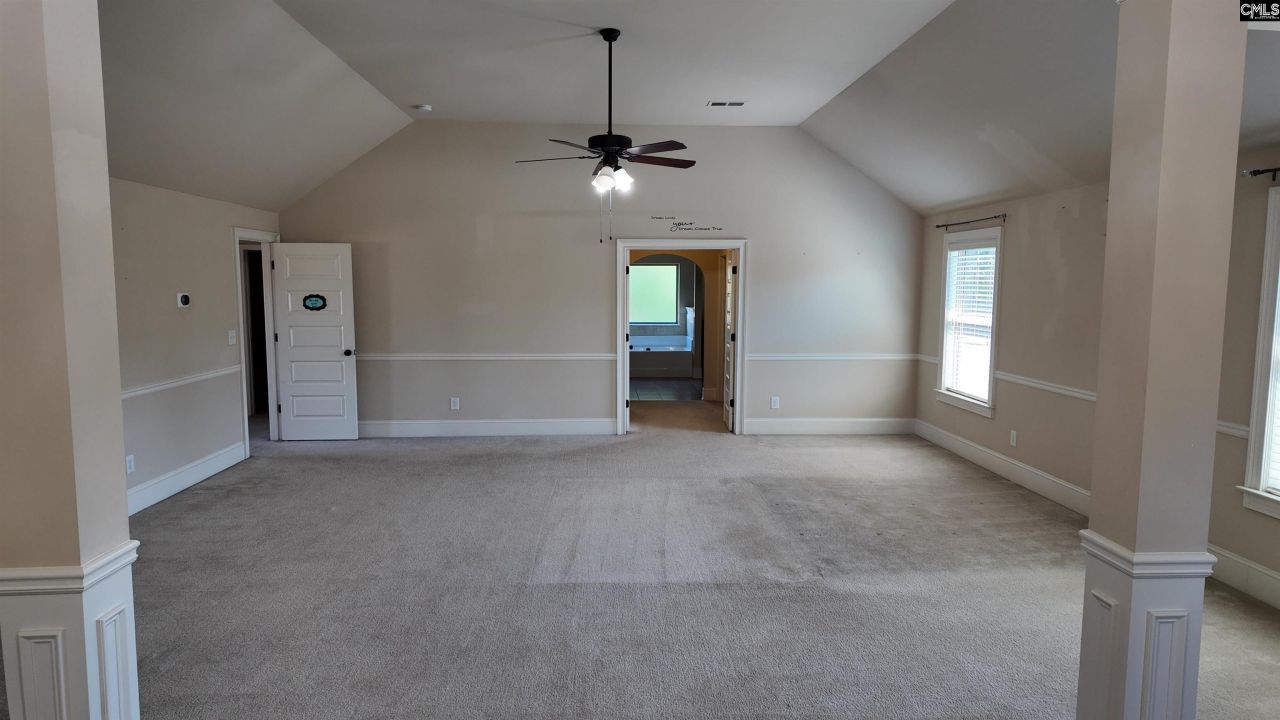 549 Everton Drive Photo 18