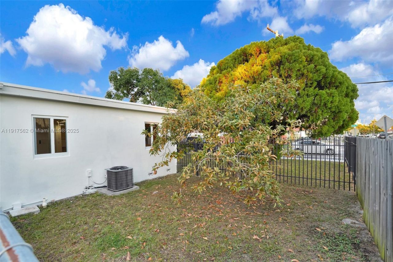 88 SW 29th Ave, Miami, FL 33135 Photo