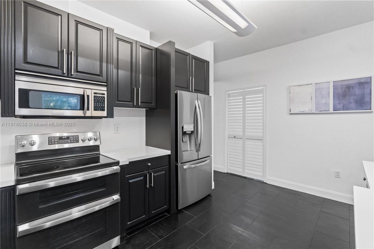 9777 SW 161st Pl, Miami, FL 33196 Photo