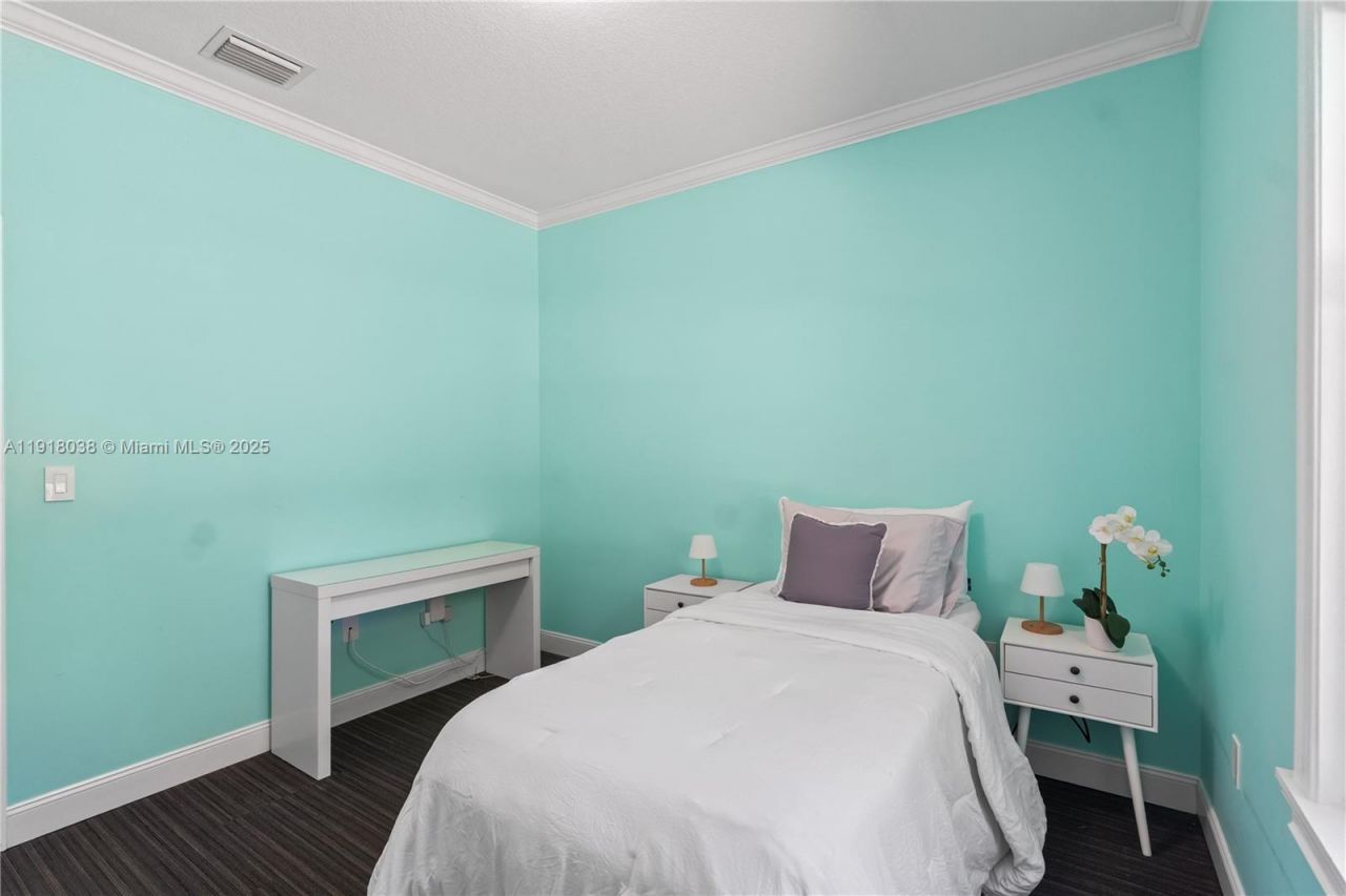 9777 SW 161st Pl, Miami, FL 33196 Photo