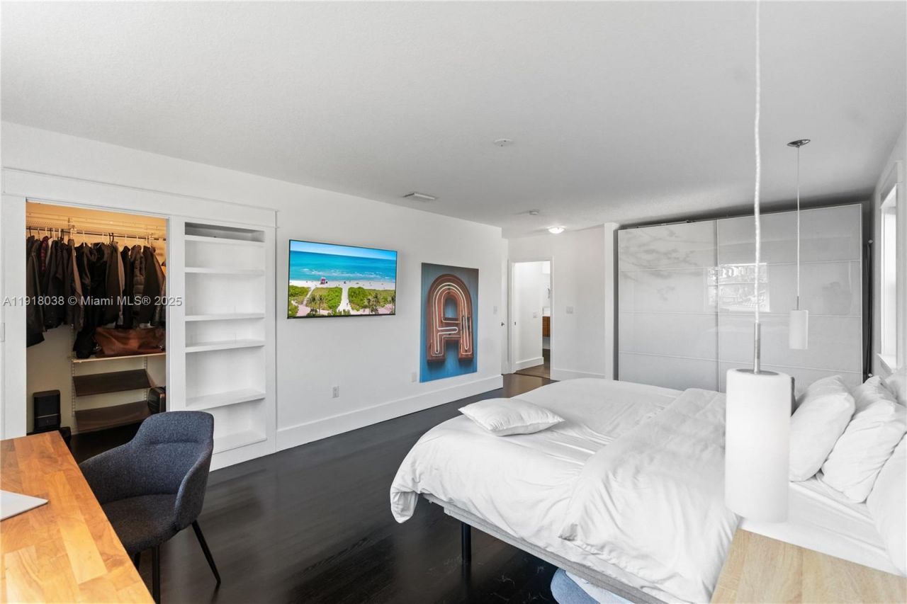 9777 SW 161st Pl, Miami, FL 33196 Photo