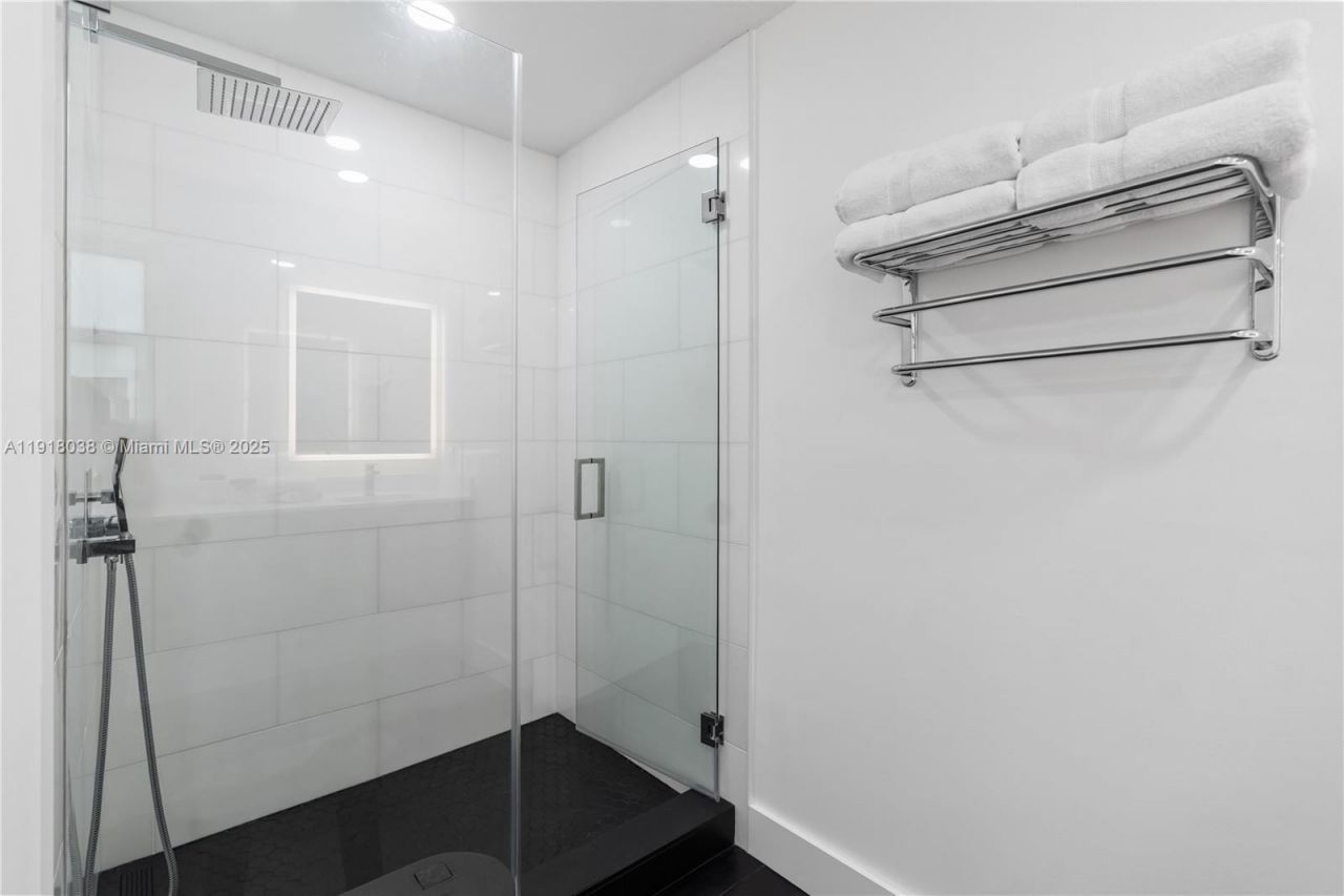 9777 SW 161st Pl, Miami, FL 33196 Photo