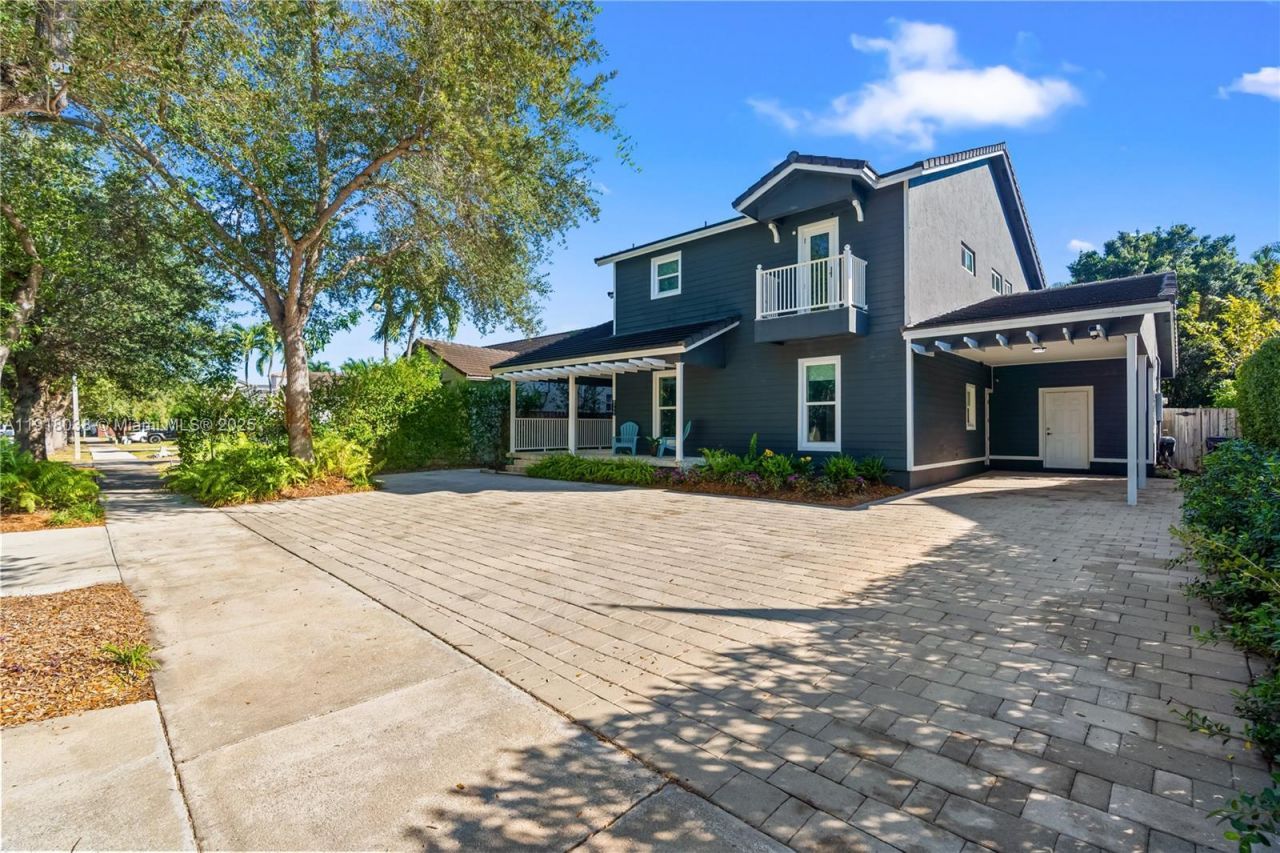 9777 SW 161st Pl, Miami, FL 33196 Photo