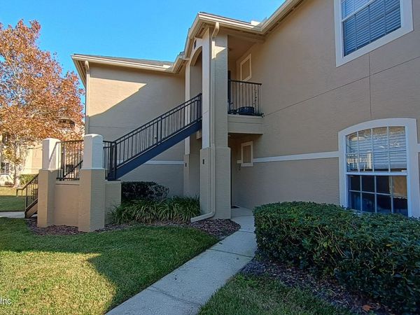 1655 THE GREENS Way, Unit 2211, Jacksonville Beach, FL 32250