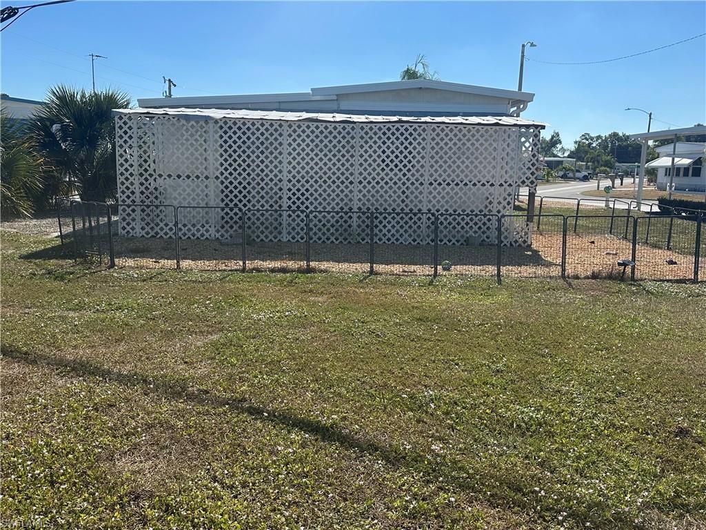 167 Chisholm Trl, North Fort Myers, FL 33917 Photo