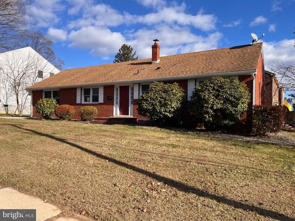 2 Main Avenue, Wilmington, DE 19804 Main Photo