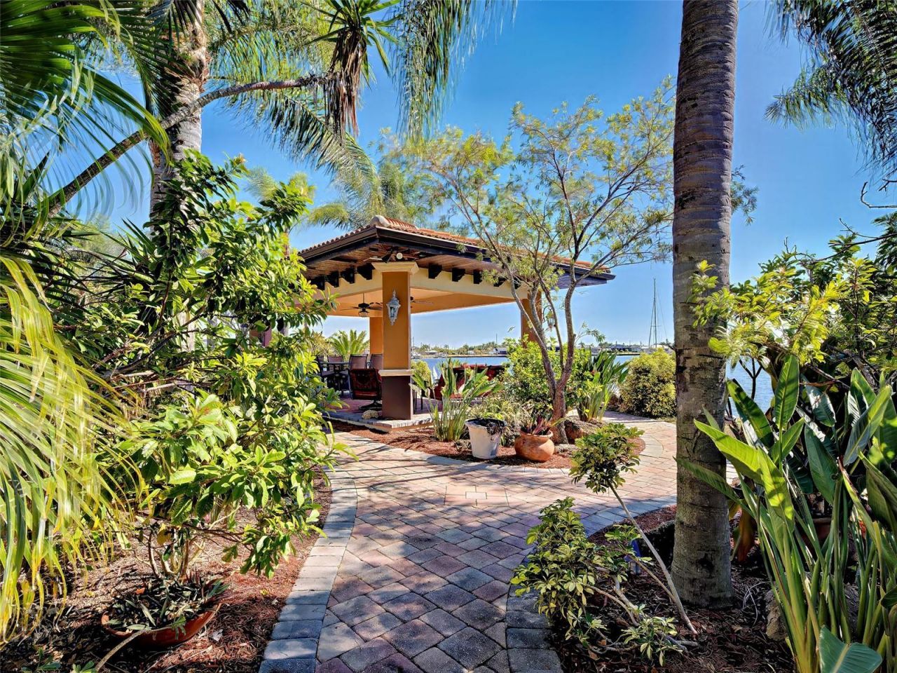 107 Free Court Se, Port Charlotte, FL 33952 Photo