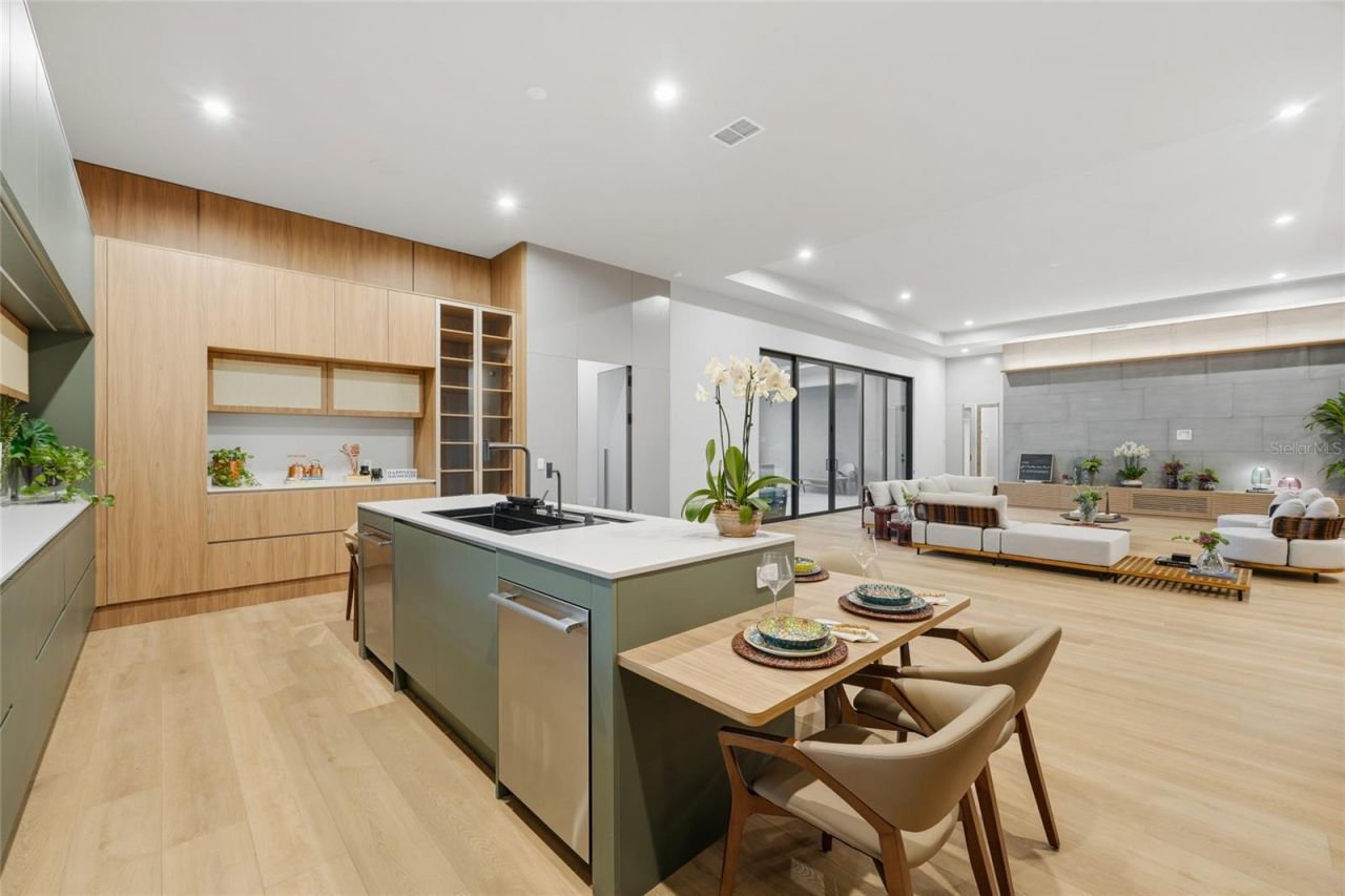 15125 Pendio Drive, Montverde, FL 34756 Photo