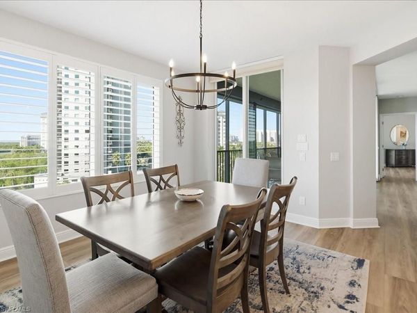 445 Cove Tower DR, Unit 704, NAPLES, FL 34110