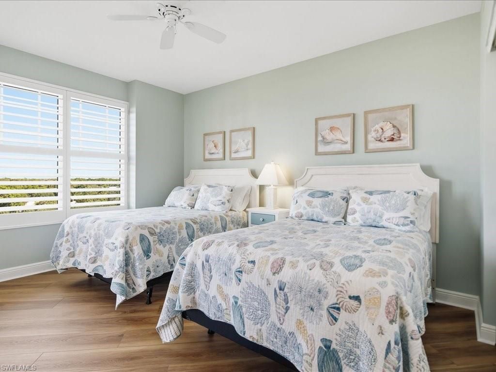445 Cove Tower Dr, Unit 704, Naples, FL 34110 Photo