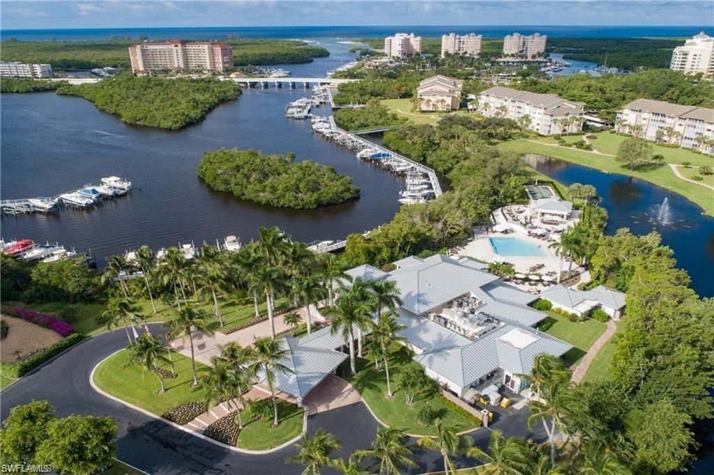 445 Cove Tower Dr, Unit 704, Naples, FL 34110 Photo