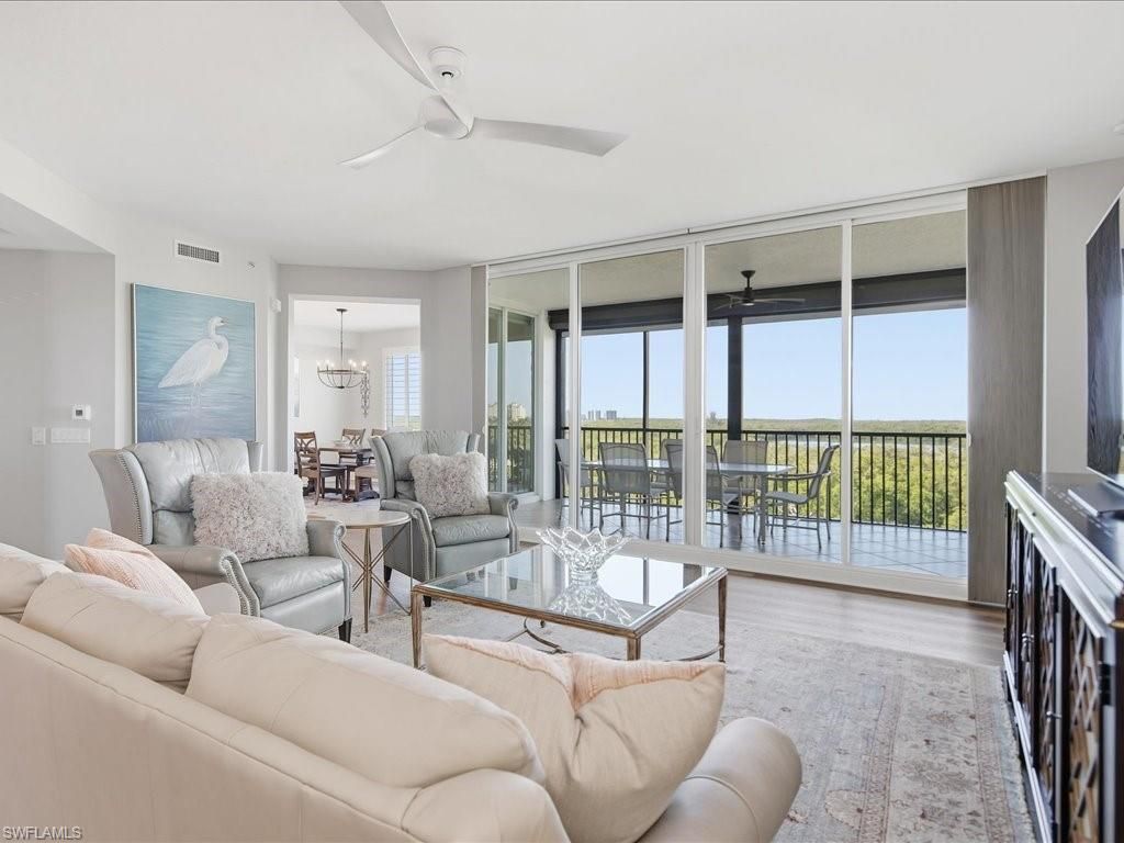 445 Cove Tower Dr, Unit 704, Naples, FL 34110 Photo