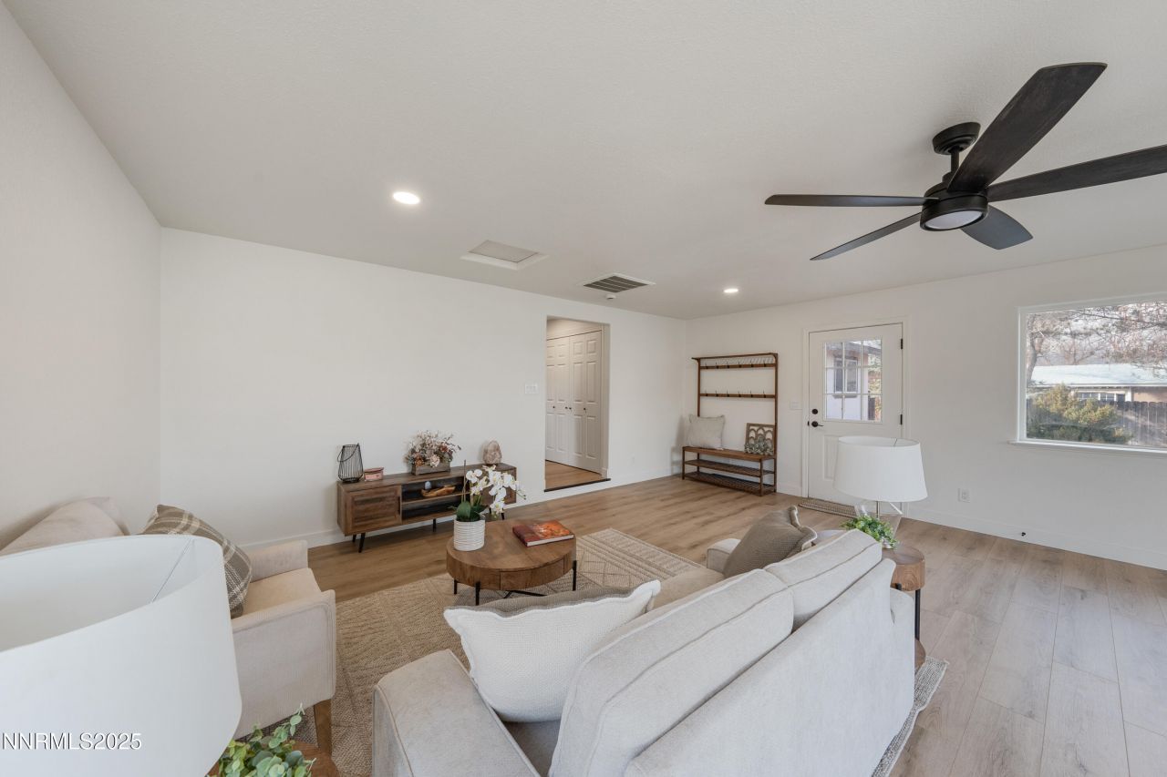 1312 Saratoga Lane, Minden, NV 89423 Photo