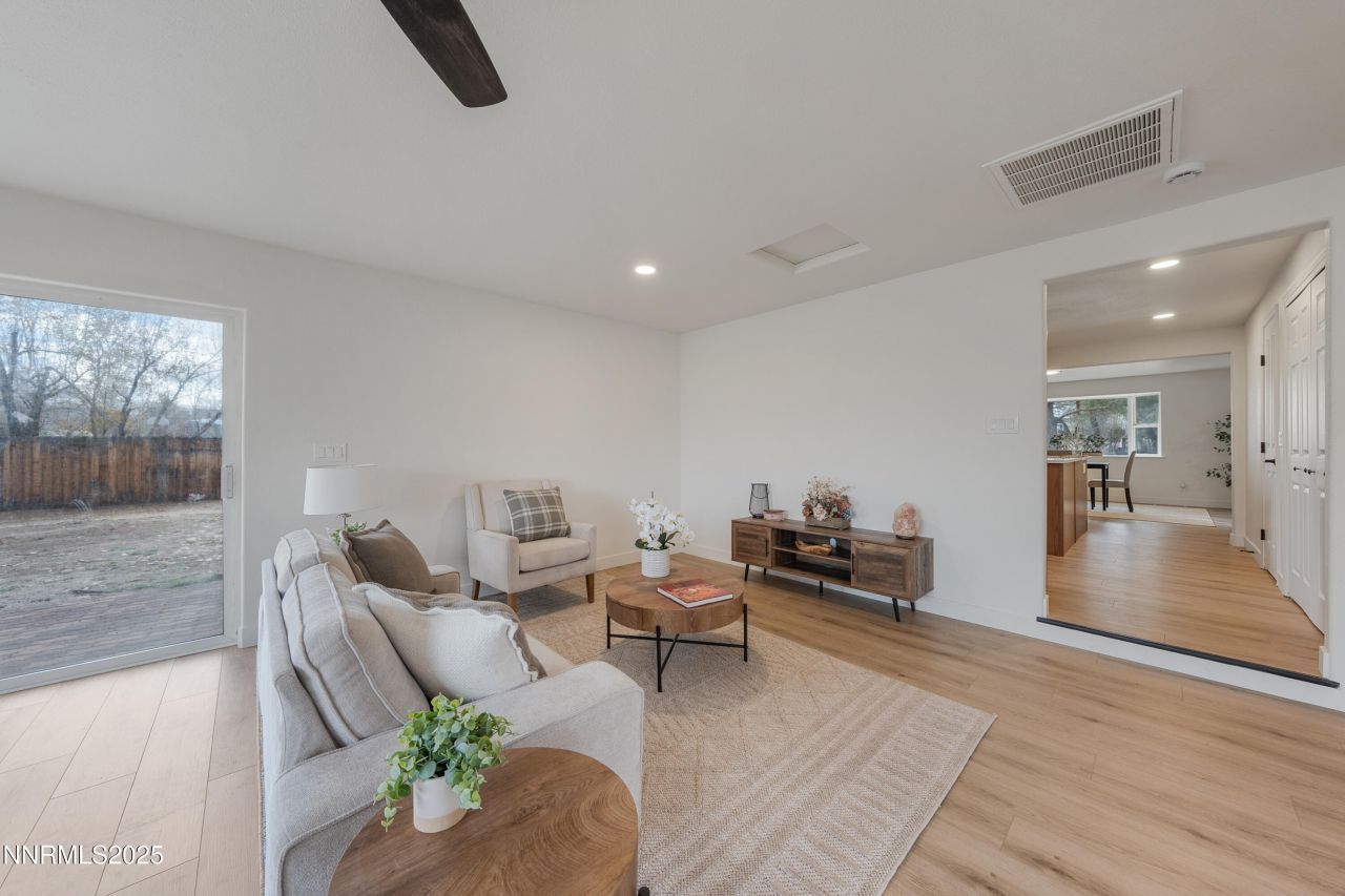 1312 Saratoga Lane, Minden, NV 89423 Photo