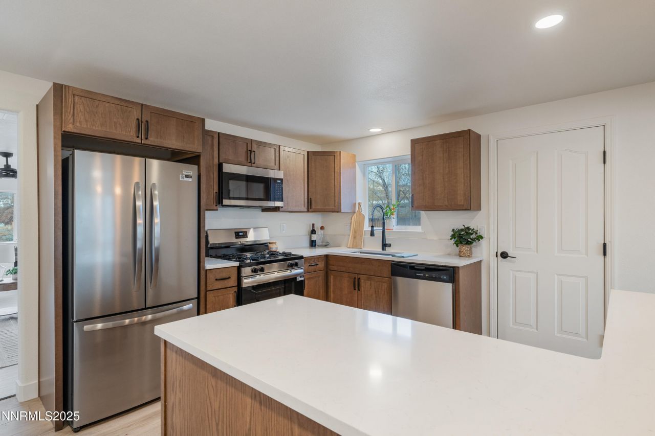 1312 Saratoga Lane, Minden, NV 89423 Photo