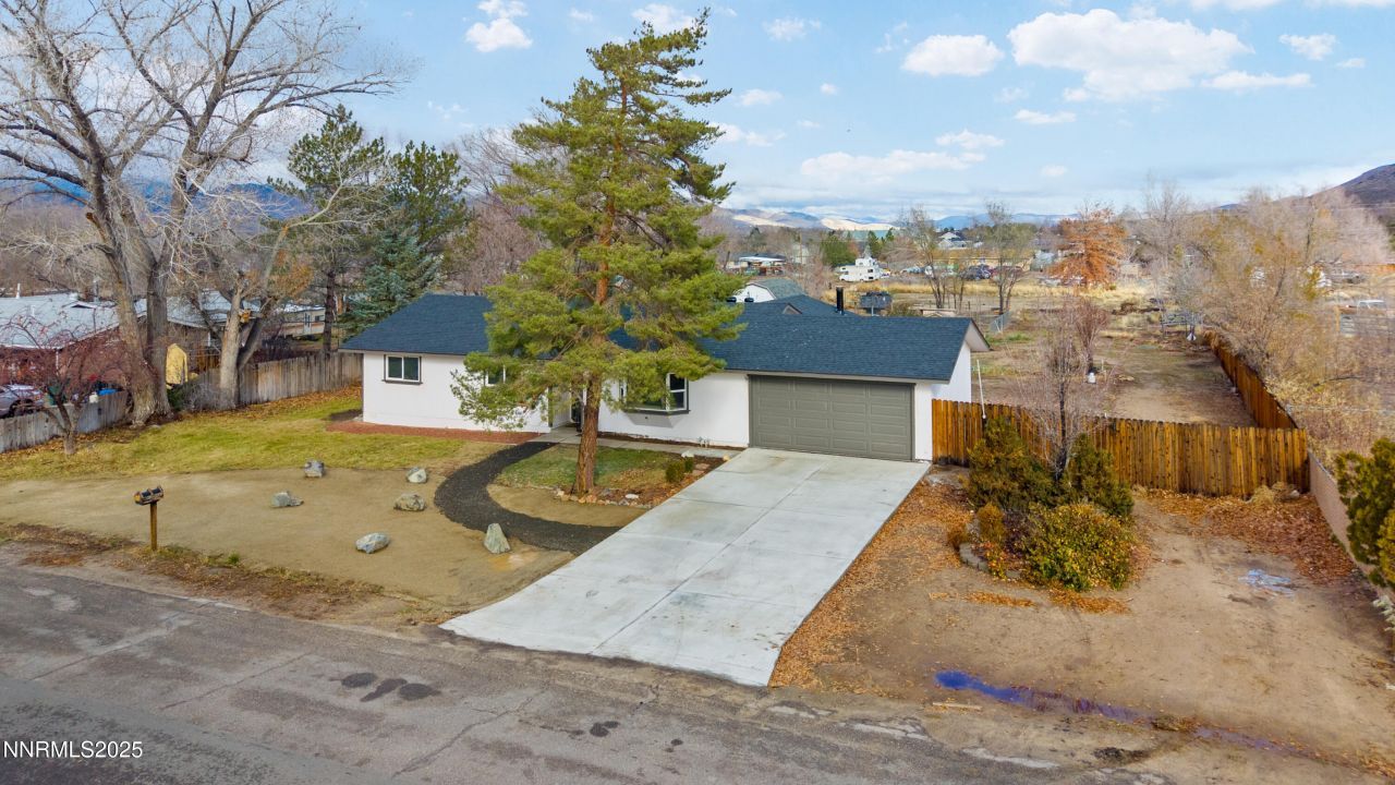 1312 Saratoga Lane, Minden, NV 89423 Photo