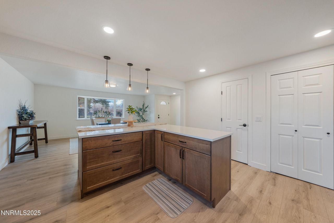 1312 Saratoga Lane, Minden, NV 89423 Photo