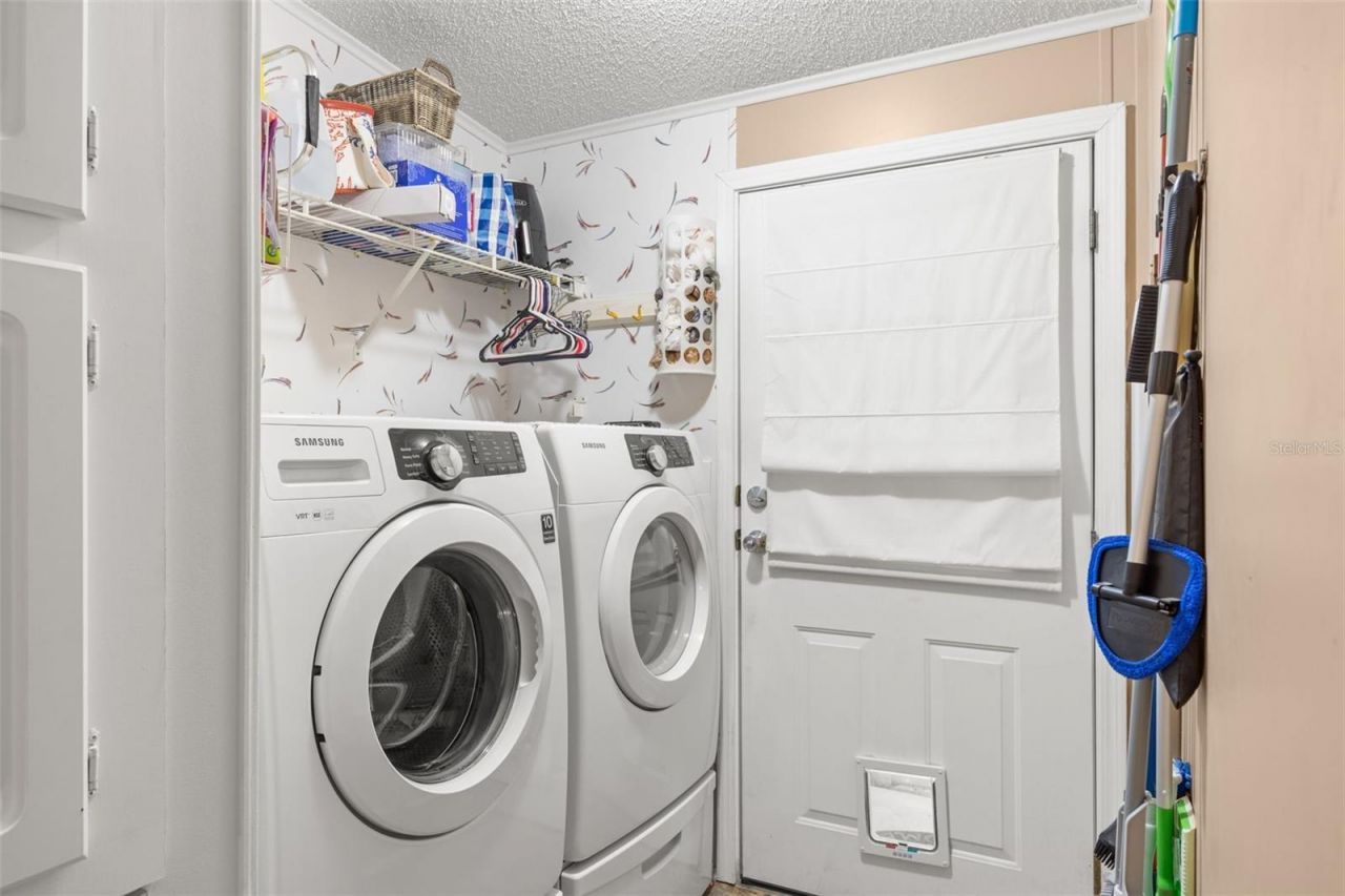 624 Mount Piney Avenue Ne, Unit 703, Saint Petersburg, FL 33702 Photo