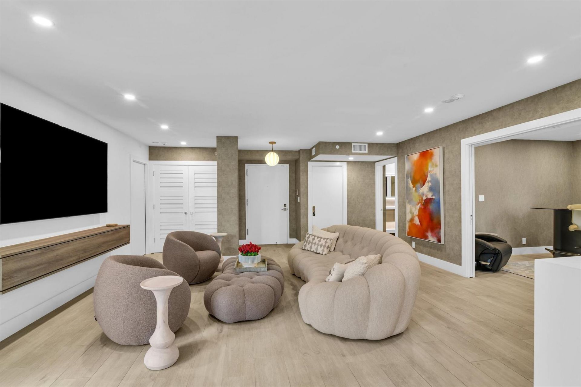 100 SE 5th Avenue, Unit 106, Boca Raton, FL 33432 Photo