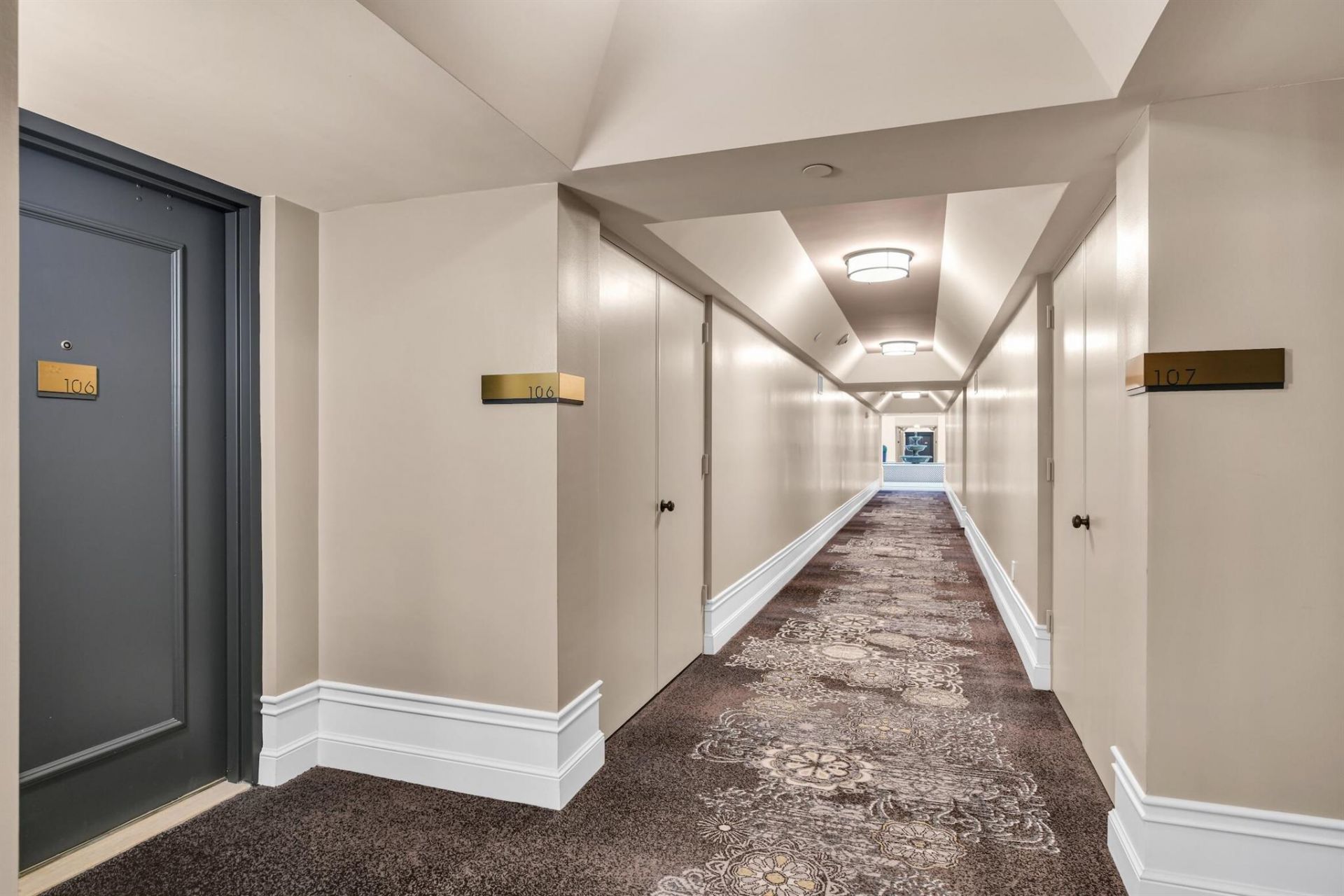 100 SE 5th Avenue, Unit 106, Boca Raton, FL 33432 Photo