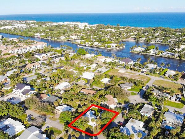 3203 Palm Drive, Delray Beach, FL 33483