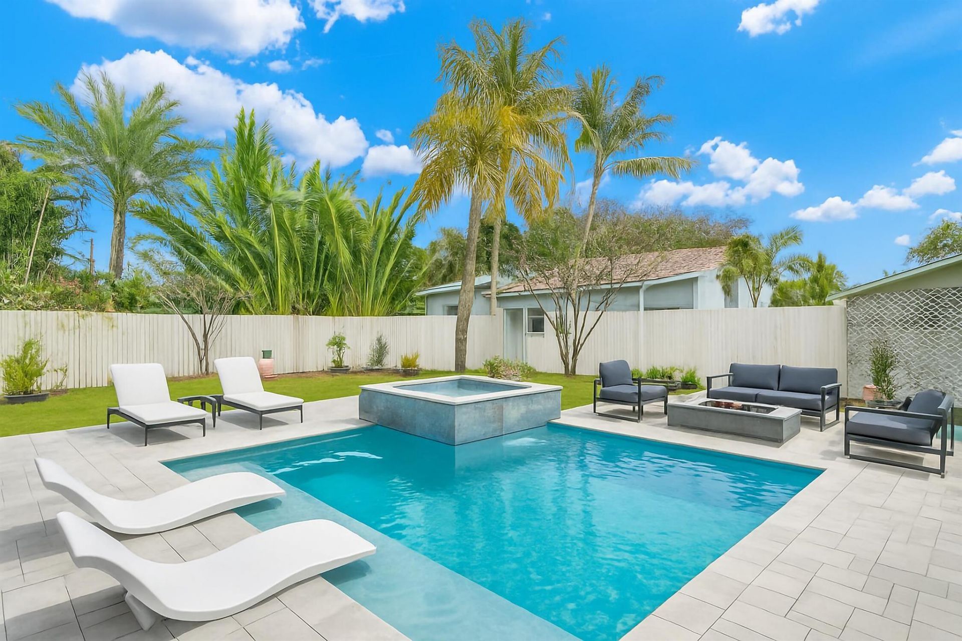 3203 Palm Drive, Delray Beach, FL 33483 Photo