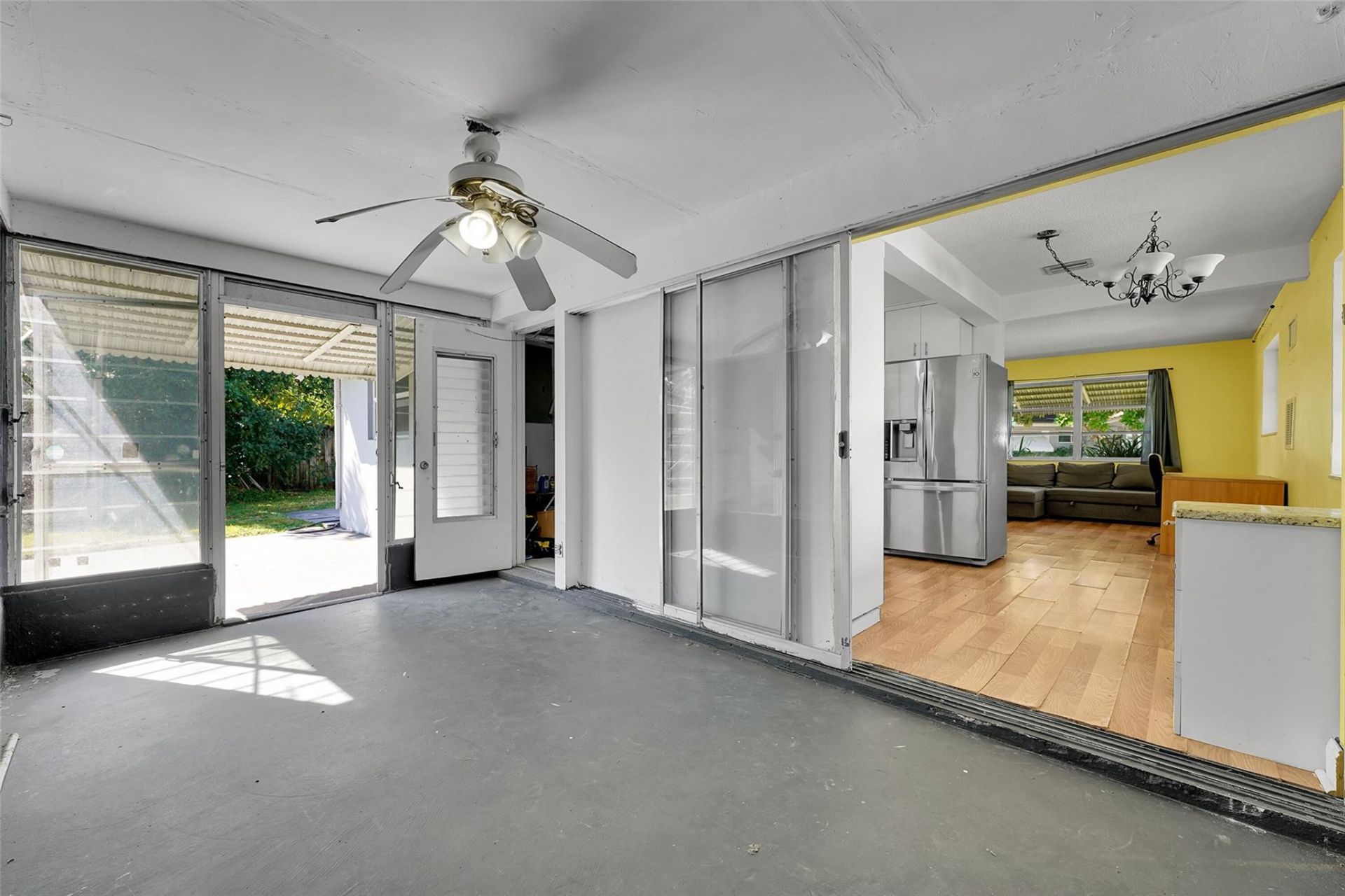 2704 NW 48th St, Fort Lauderdale, FL 33309 Photo