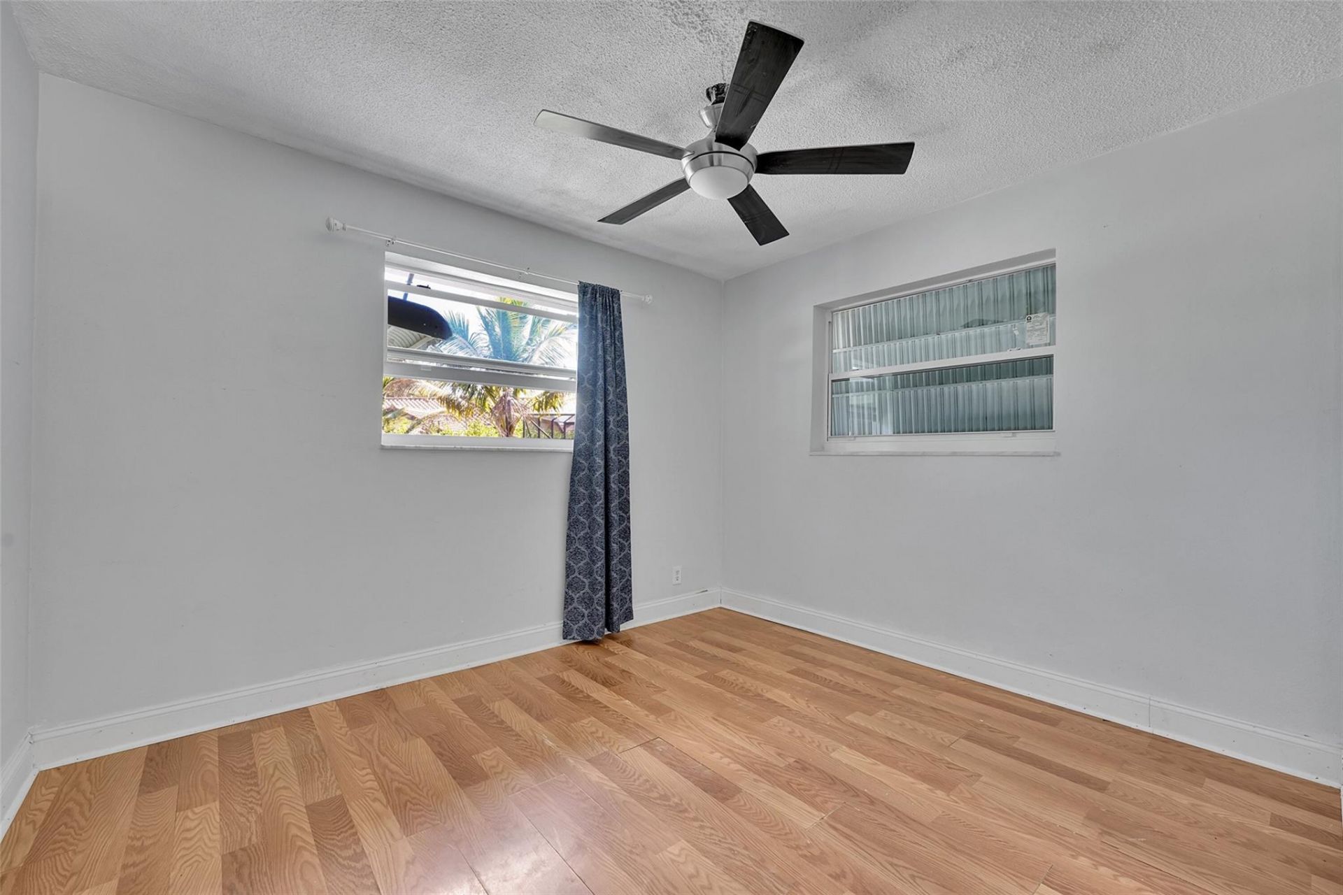 2704 NW 48th St, Fort Lauderdale, FL 33309 Photo