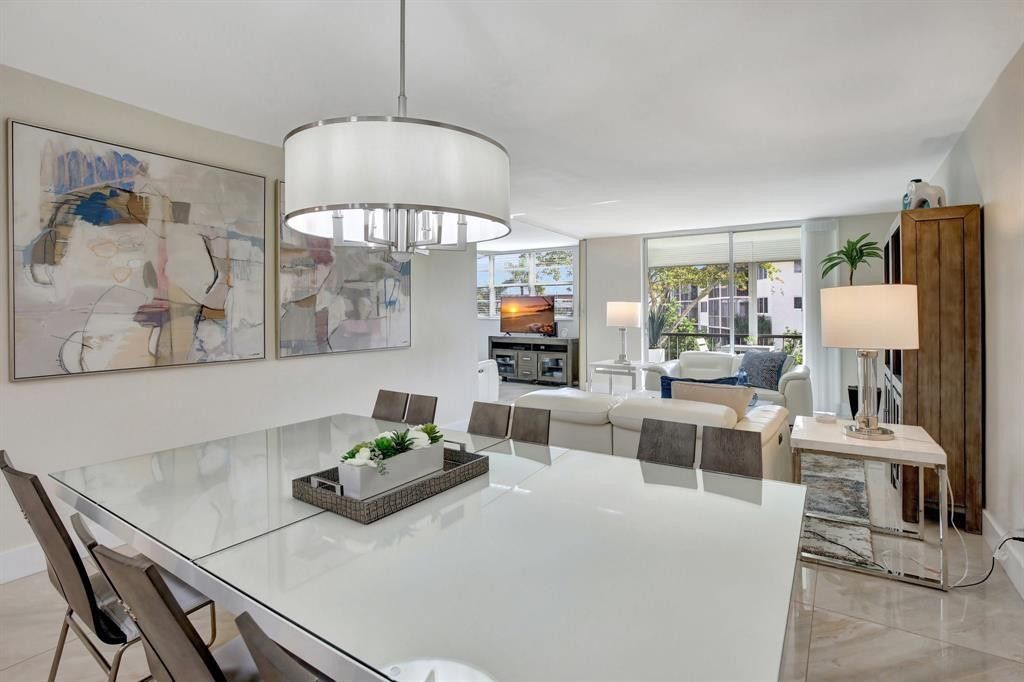 9720 S Hollybrook Lake Drive, Unit 204, Pembroke Pines, FL 33025 Photo