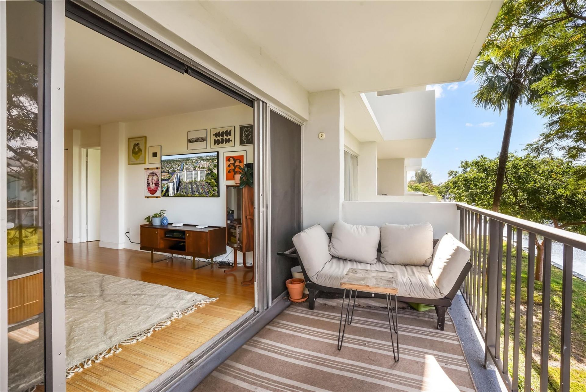 801 S Federal Highway, Unit 203, Pompano Beach, FL 33062 Photo