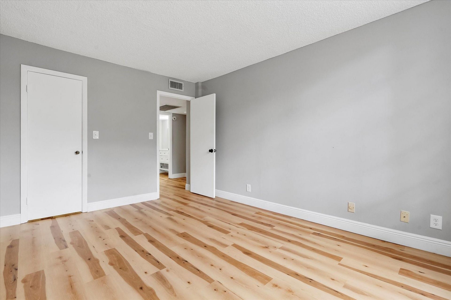 6500 Cypress Road, Unit 211, Plantation, FL 33317 Photo