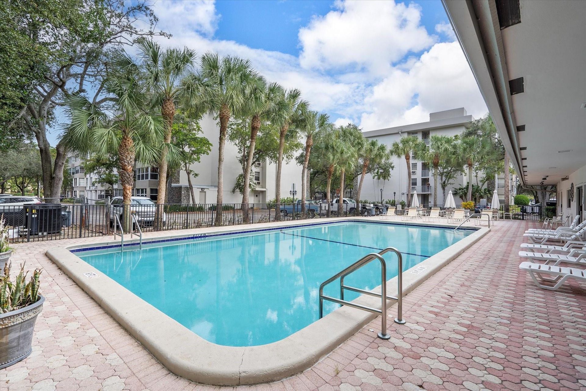 6500 Cypress Road, Unit 211, Plantation, FL 33317 Photo