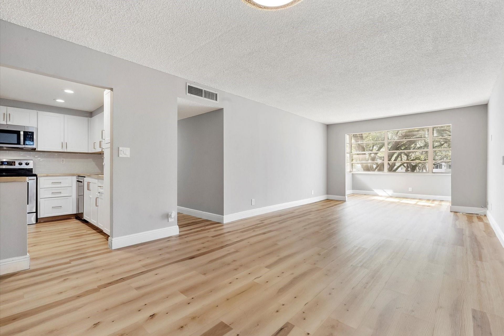 6500 Cypress Road, Unit 211, Plantation, FL 33317 Photo