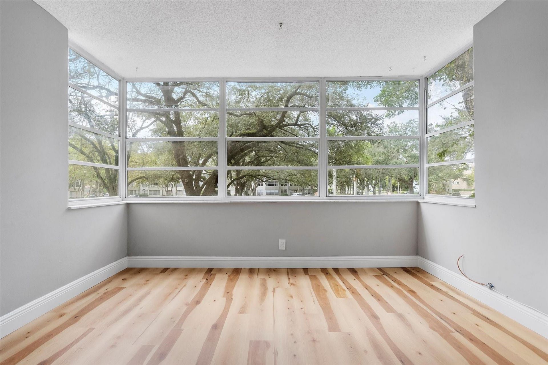 6500 Cypress Road, Unit 211, Plantation, FL 33317 Photo
