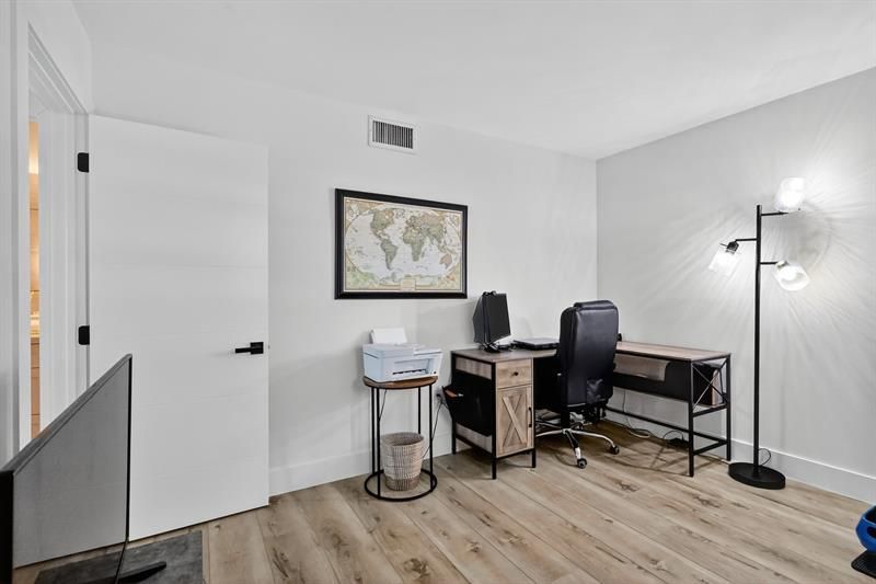 1000 Colony Point Circle, Unit 501, Pembroke Pines, FL 33026 Photo