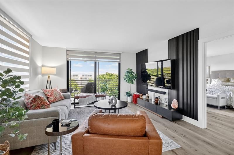 1000 Colony Point Circle, Unit 501, Pembroke Pines, FL 33026 Photo