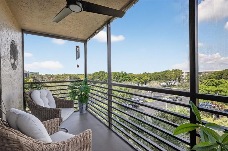 1000 Colony Point Circle, Unit 501, Pembroke Pines, FL 33026 Photo