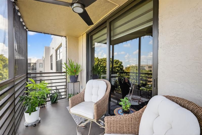 1000 Colony Point Circle, Unit 501, Pembroke Pines, FL 33026 Photo