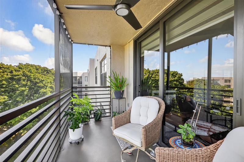 1000 Colony Point Circle, Unit 501, Pembroke Pines, FL 33026 Photo