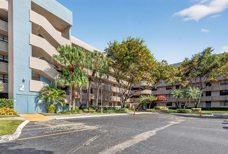 1000 Colony Point Circle, Unit 501, Pembroke Pines, FL 33026 Photo