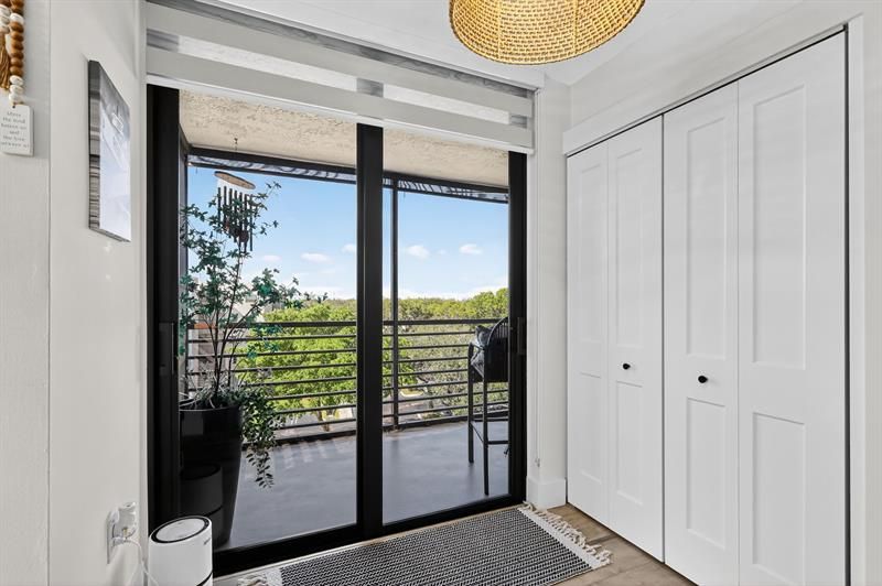 1000 Colony Point Circle, Unit 501, Pembroke Pines, FL 33026 Photo