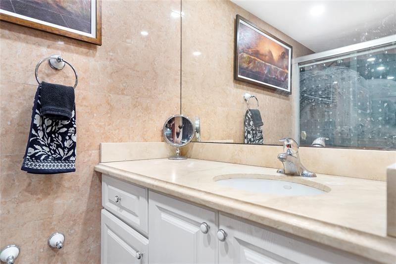 2500 NE 48th Lane, Unit 608, Fort Lauderdale, FL 33308 Photo