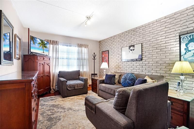 2500 NE 48th Lane, Unit 608, Fort Lauderdale, FL 33308 Photo