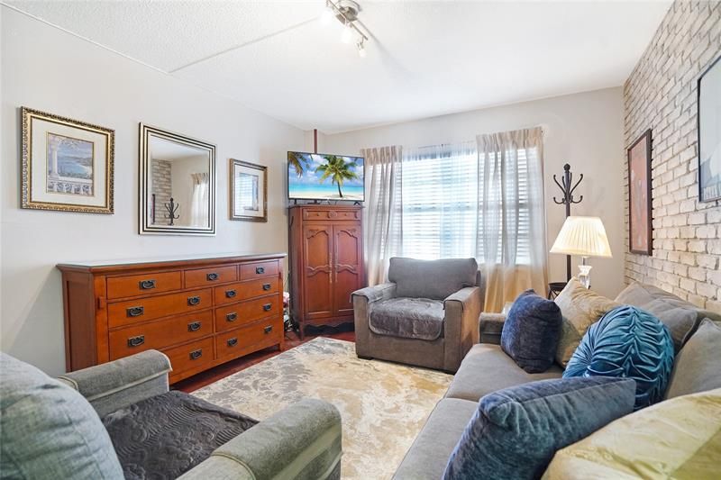 2500 NE 48th Lane, Unit 608, Fort Lauderdale, FL 33308 Photo