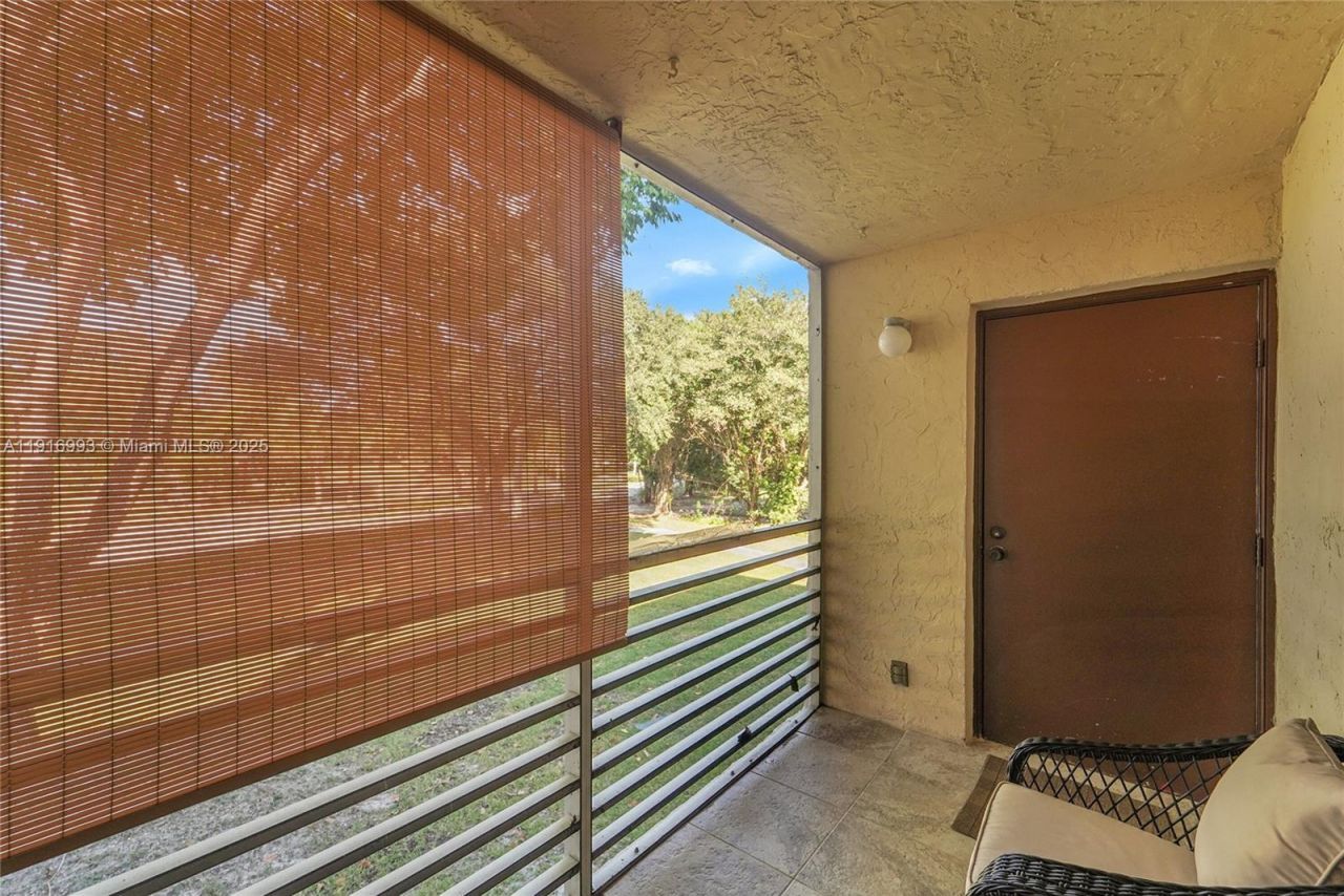 8405 NW 61st St, Unit D207, Tamarac, FL 33321 Photo